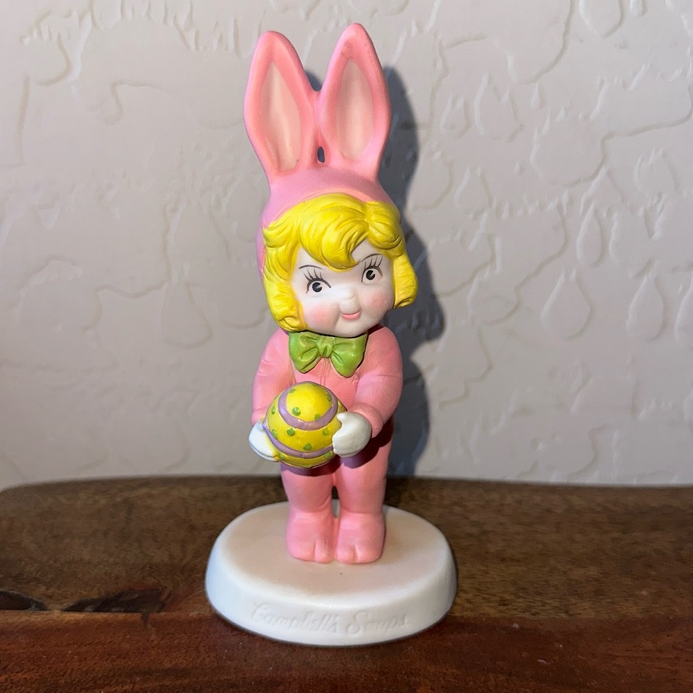 Campbell’s Soup Vintage 1995 Campbell’s Soup Kids Easter Bunny Ceramic Figurine